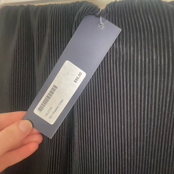 Reset by Jane Strapless Black Dress with Side Slit - Picture 4 of 7